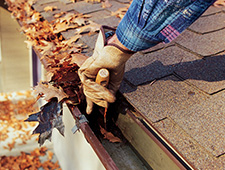 Done Right Gutter Cleaning & Repair: Gutter Cleaning and Gutter Repair in Windsor. Call today - (707) 528-7148